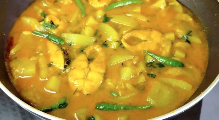 গরমে স্বস্তি দেবে লাউ কাতলার পাতলা ঝোল