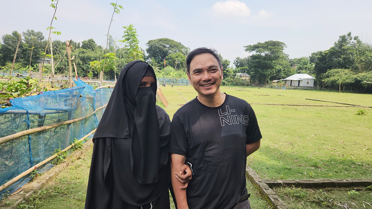 প্রেমের টানে রাজবাড়ীতে এসে বিয়ে করলেন চীনা নাগরিক