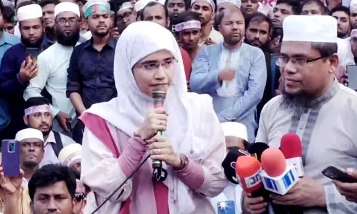 উপদেষ্টারা আখের গুছিয়ে ফেলেছেন কিন্তু শিক্ষকের বেলায় টাকা নেই: সামান্তা