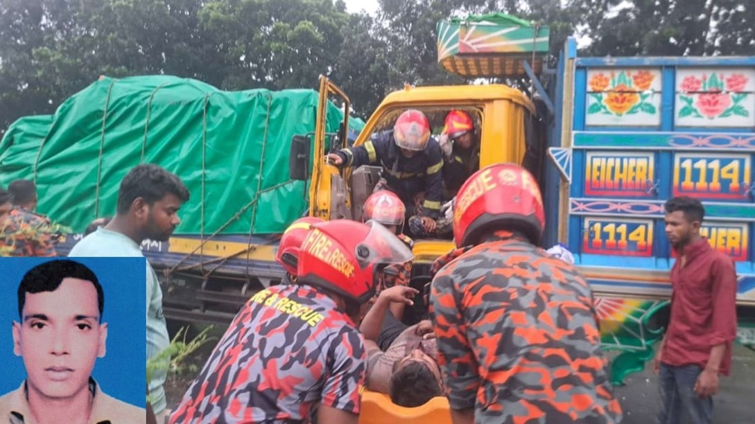 পাবনা  ঈশ্বরদীতে দুই ট্রাকের মুখোমুখি সংঘর্ষে নিহত ১, আহত ৩