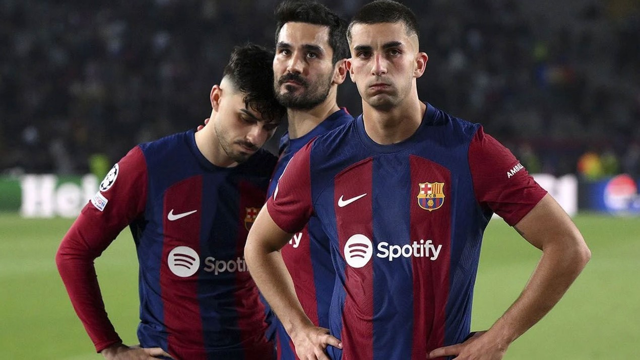 ৭৪ বছর পর এমন বাজে হার বার্সা’র