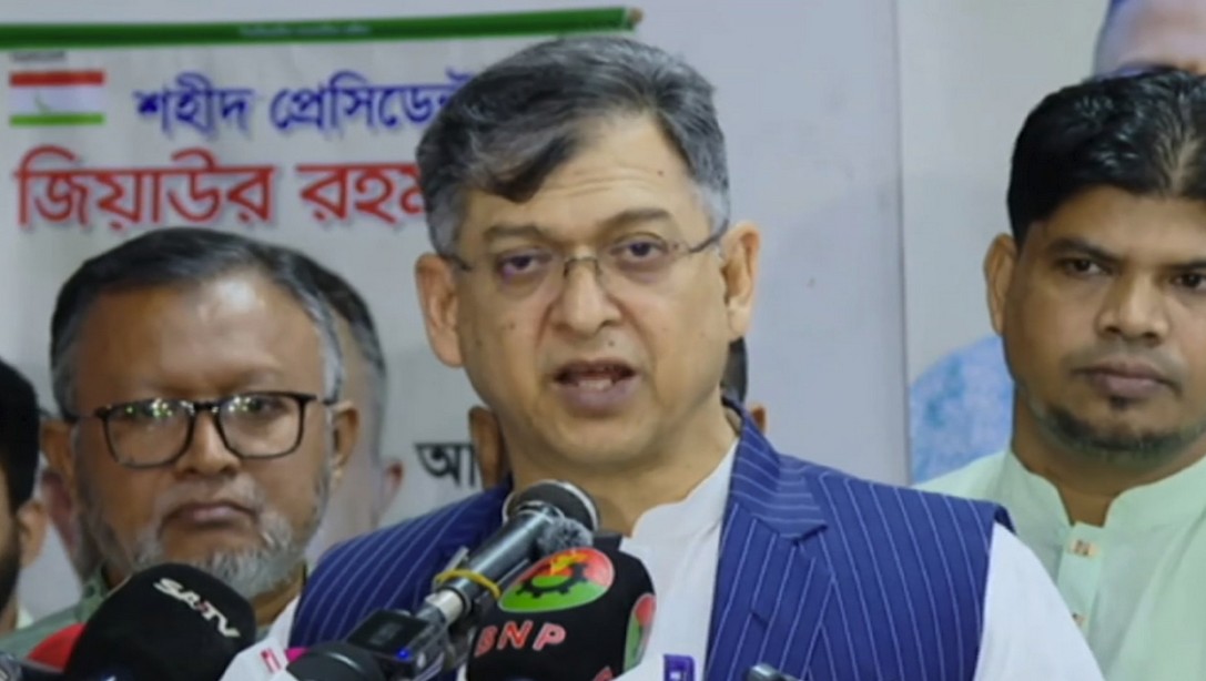 ২৪’র নির্বাচনে দলগুলোর ভূমিকা প্রকাশের দাবি সালাহউদ্দিন আহমেদের