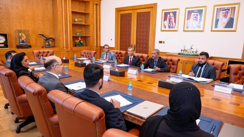 বাংলাদেশ-বাহরাইন বৈঠক: শ্রমবাজার খুলে দেওয়ার আহ্বান