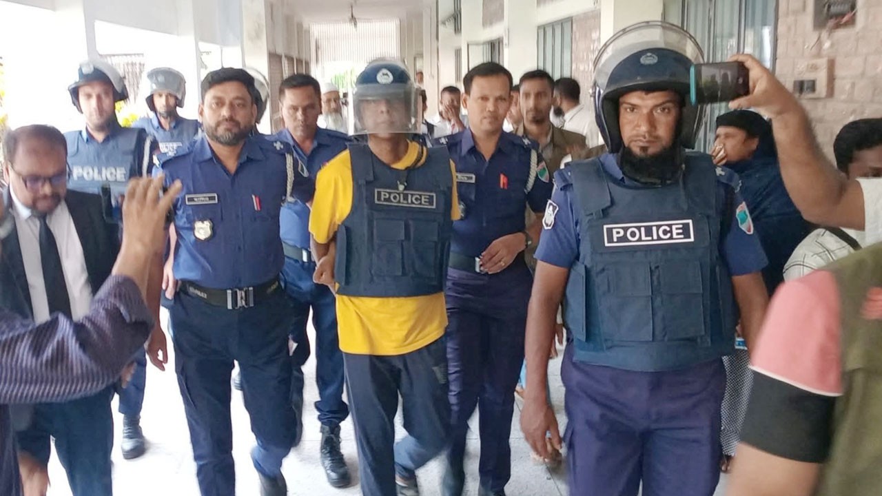 ৪ মামলায় সাবেক এমপি কবিরুল হক মুক্তি কারাগারে