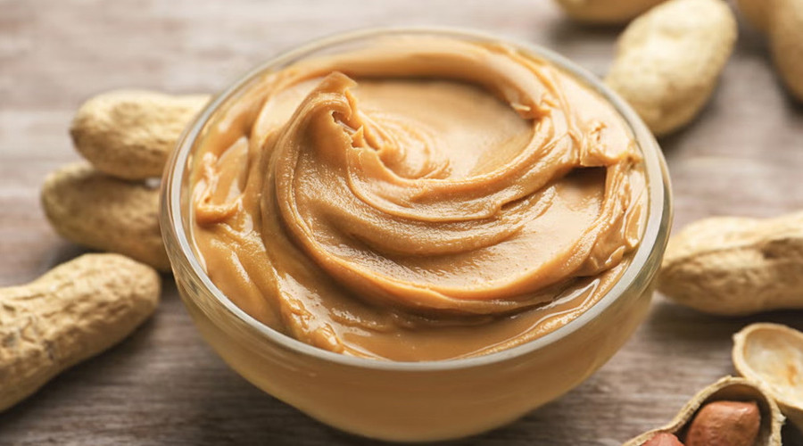 যে কারণে খাবেন পিনাট বাটার