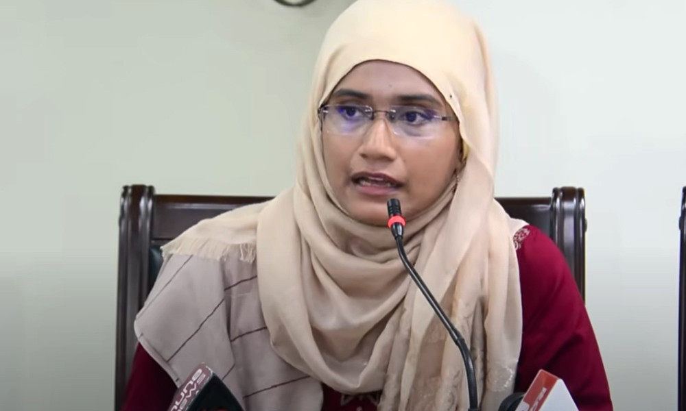 প্রধান উপদেষ্টা দায় এড়িয়ে যাওয়ার চেষ্টা করছেন : সামান্তা শারমিন