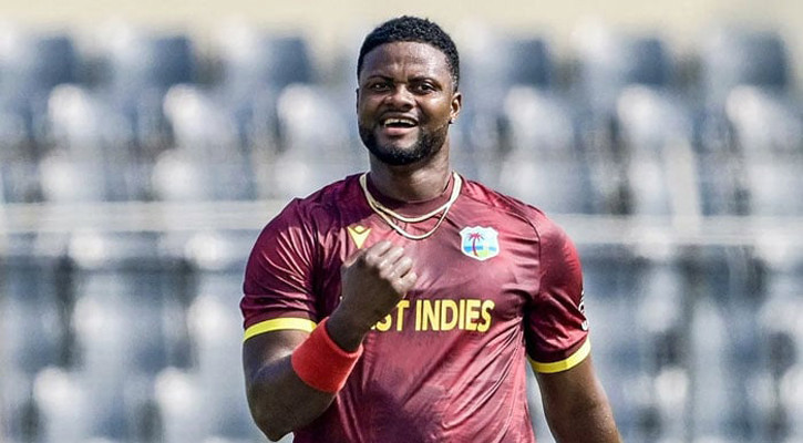 বিপিএলে খেলার আগ্রহ রোমারিও শেফার্ডের