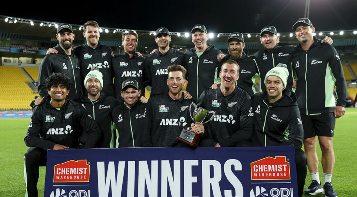 ইংল্যান্ডকে হোয়াইটওয়াশ করল নিউজিল্যান্ড