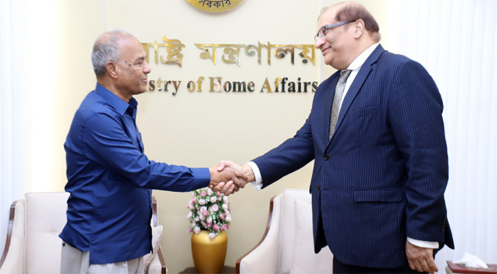 বাংলাদেশ ও পাকিস্তান পুলিশ একাডেমির মধ্যে সহযোগিতা বাড়ানো হবে