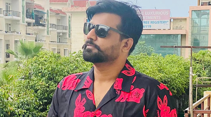 সড়ক দুর্ঘটনায় প্রাণ হারালেন জনপ্রিয় পাঞ্জাবি গায়ক হারমান সিধু