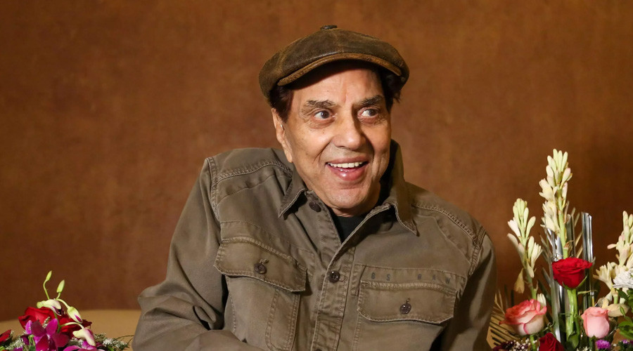 ধর্মেন্দ্রর মৃত্যুতে বলিউড তারকাদের শোক