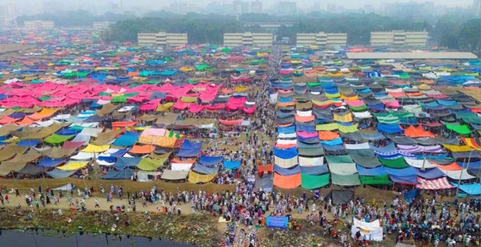 টঙ্গীর তুরাগ নদের তীরে ৫ দিনব্যাপী জোড় ইজতেমা শুরু