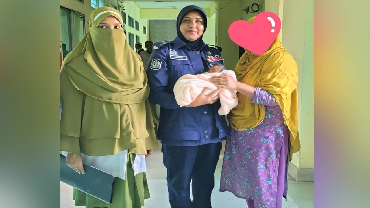 বগুড়ায় মহাসড়কের পাশে ফেলে যাওয়া নবজাতক পেল ঠিকানা