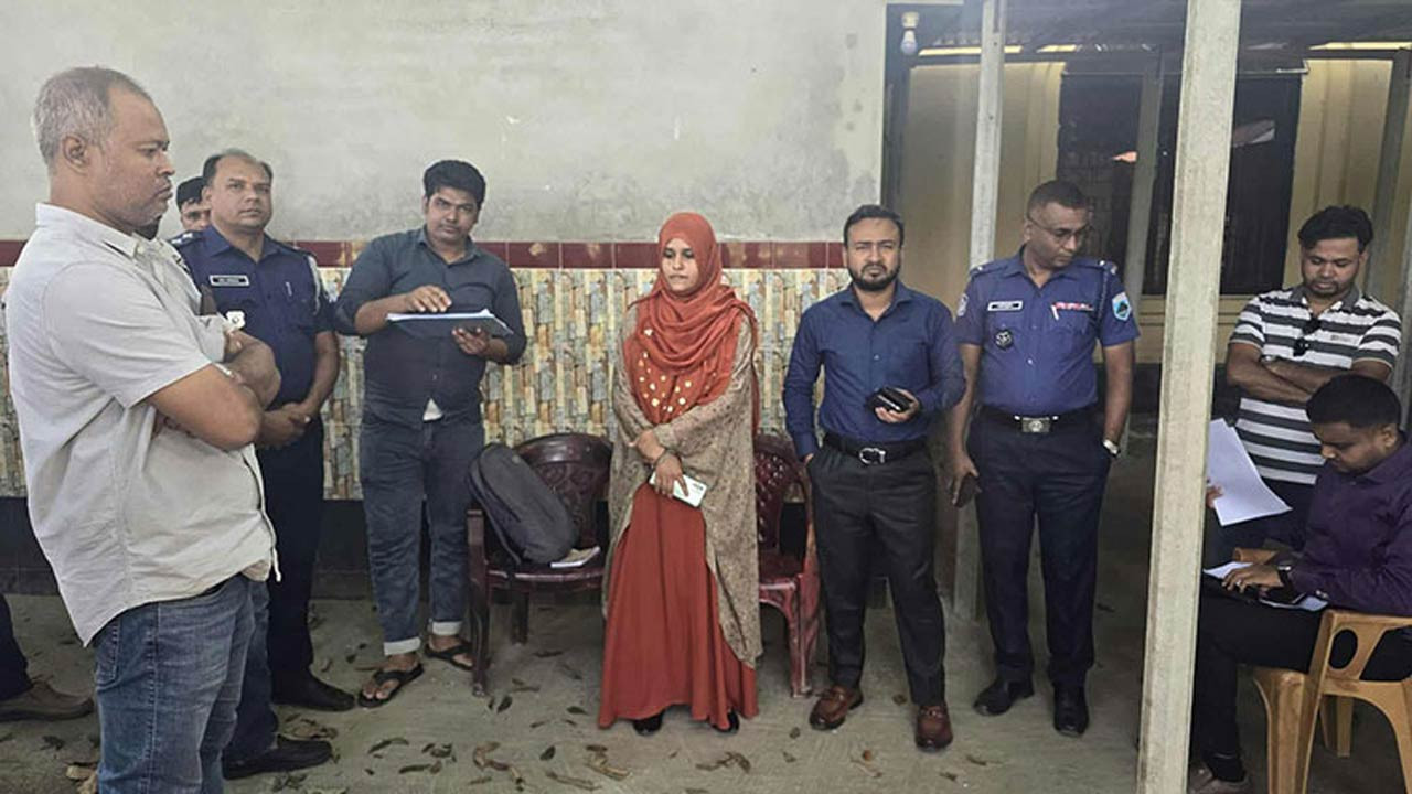 পাবনার ভাঙ্গুড়ায় কালোবাজারে সার বিক্রির অপরাধে ডিলারের অর্থদণ্ড, ১৫ বস্তা জব্দ