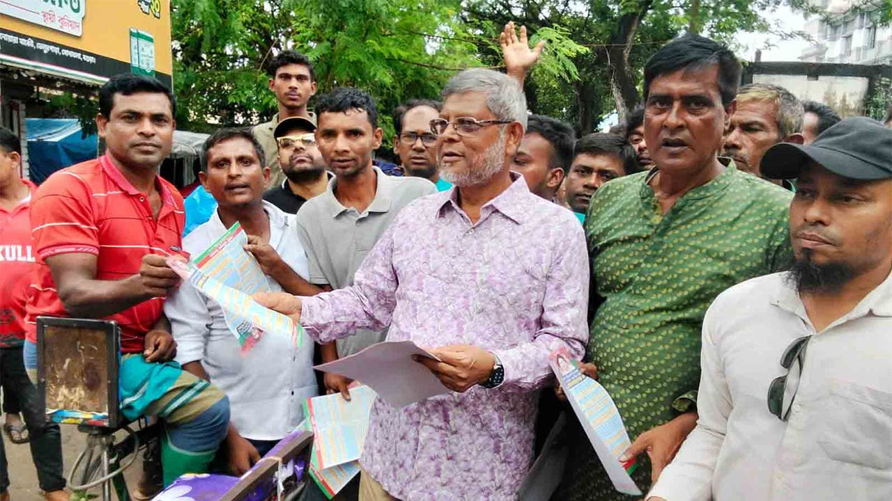 ধানের শীষের প্রার্থী কাজী রফিকের সোনাতলায় গণসংযোগ