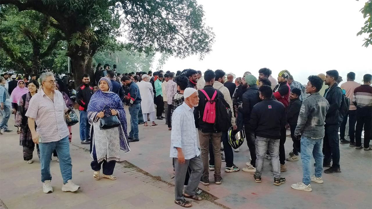 তেঁতুলিয়ায় দেশের সর্বনিম্ন তাপমাত্রা ১২ ডিগ্রির ঘরে