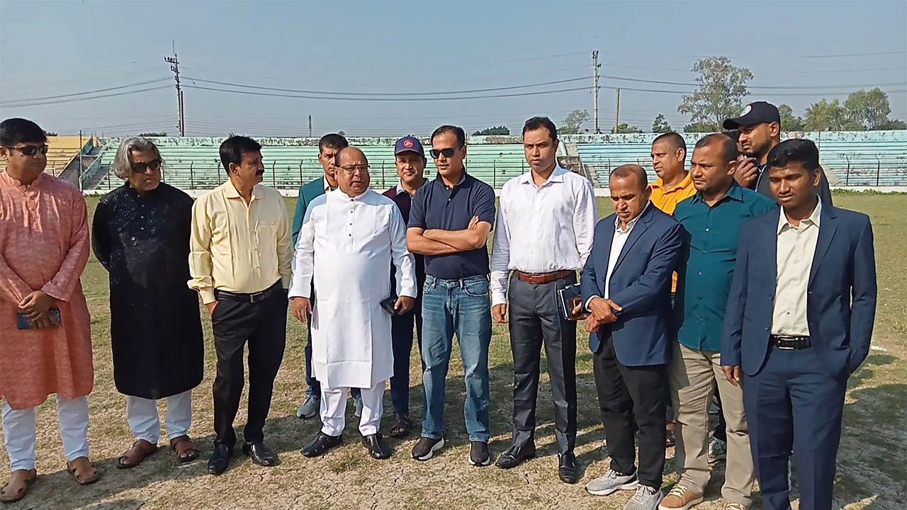 উত্তরবঙ্গের মেয়েদের খেলাধুলায় পাফর্মেন্স দারুণ : আসিফ আকবর