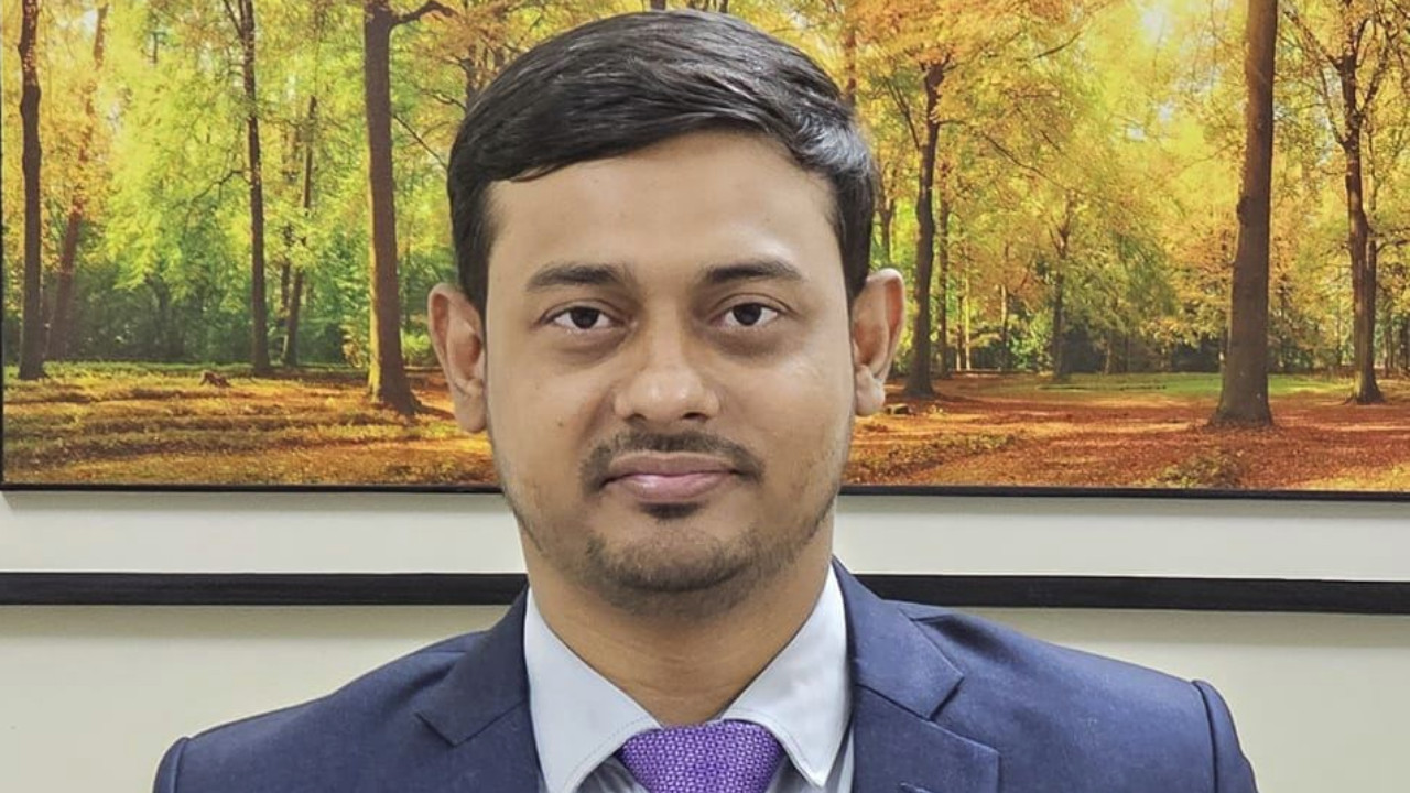 নাসীরুদ্দীন পাটওয়ারীর বিরুদ্ধে মানহানির মামলা যুবদল নেতার