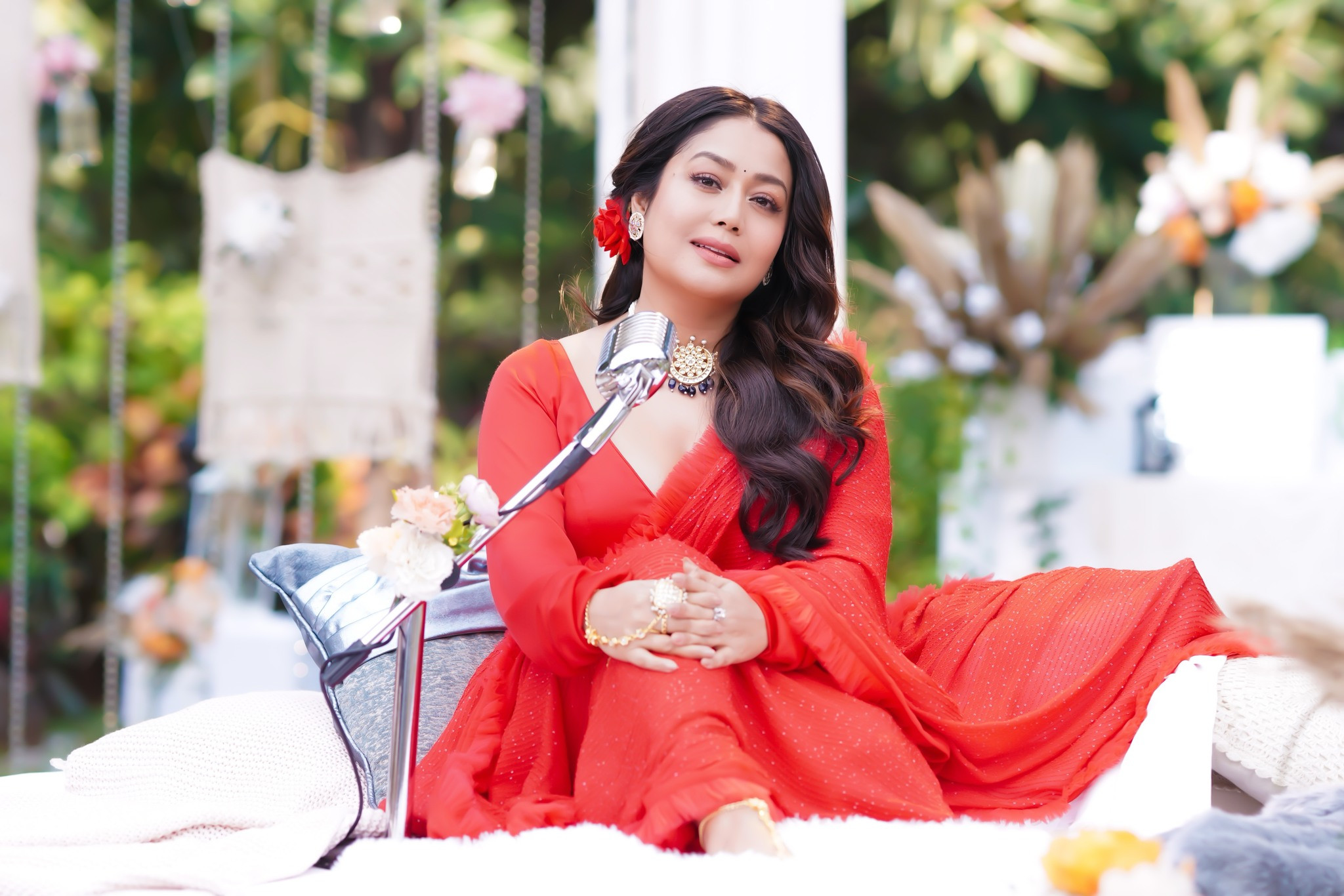 জালিয়াতি কাণ্ডে বিপাকে সংগীতশিল্পী নেহা কক্কর