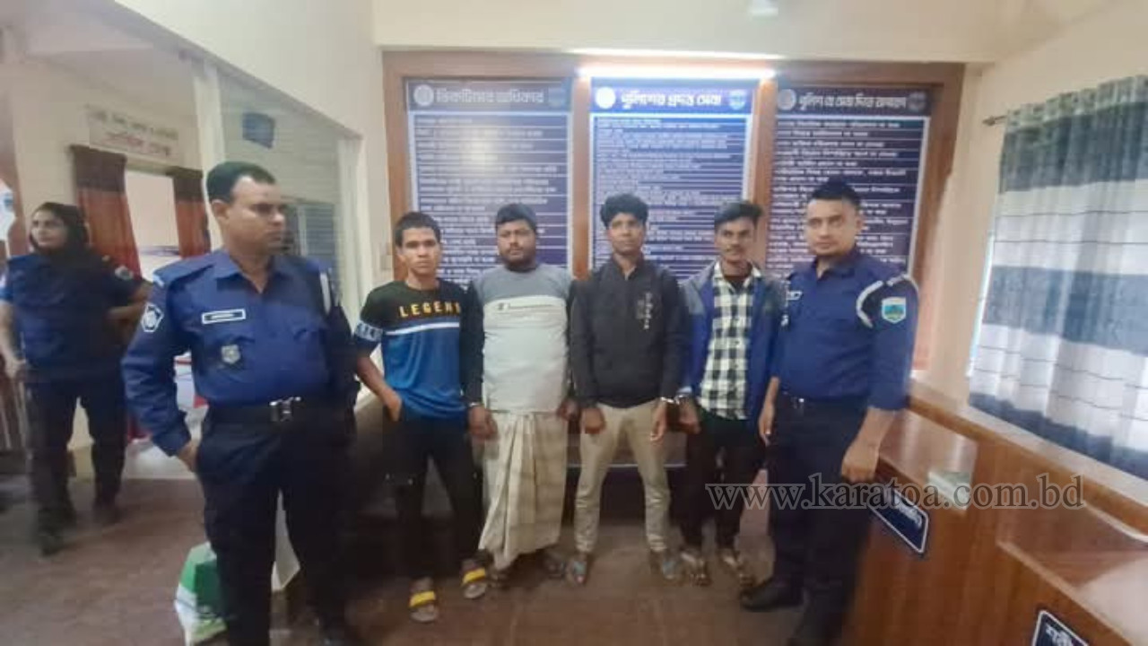 নাটোরের লালপুরে ছাত্রলীগ কর্মীকে ছিনিয়ে নেয়ার ঘটনায় গ্রেফতার ৩