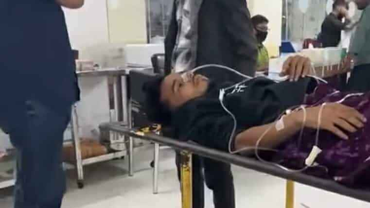 যুবদল নেতাকে গুলি করে পালানোর সময় দ্রুত রিকশা না চালানোয় চালককেও গুলি