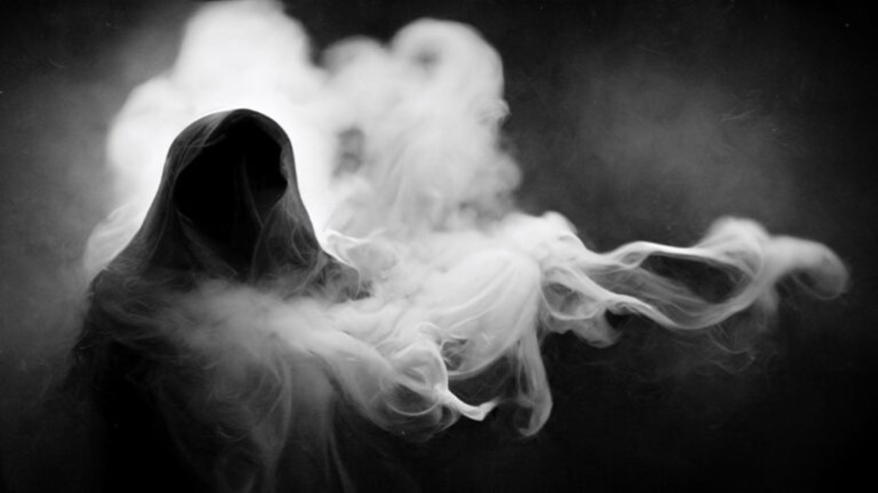 বগুড়ায় শয়তানের নিঃশ্বাস : প্রতারকরা নারীর কাছ থেকে হাতিয়ে নিল ৩ ভরি সোনা