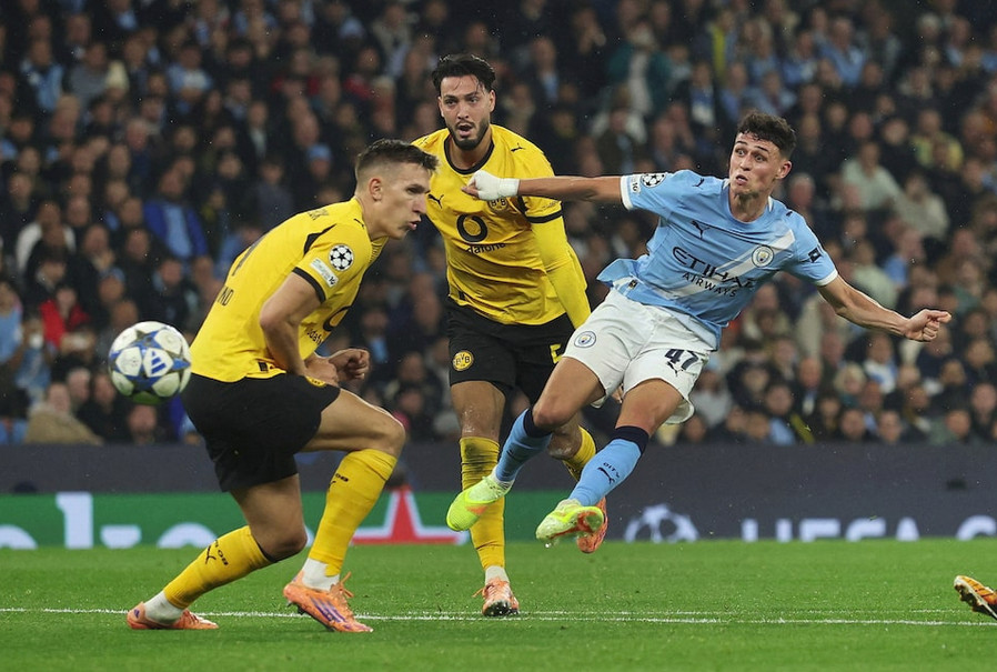 চ্যাম্পিয়ন্স লিগে দাপুটে জয় ম্যানসিটি’র