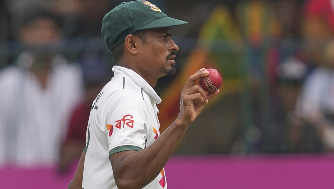 সাকিবকে ছাড়িয়ে টেস্টের সর্বোচ্চ উইকেট তাইজুলের