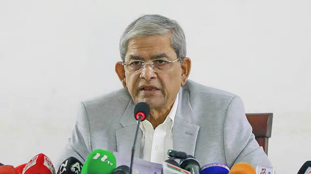 আমেরিকা থেকে কিছু লোক এসে আমাদের ওপর গণভোট ও সনদ চাপাচ্ছে : মির্জা ফখরুল