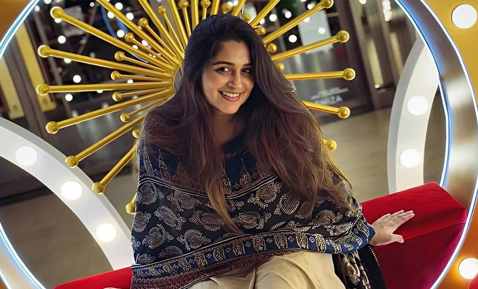 লিভারের একাংশ কেটে বাদ দেওয়া হলো দীপিকার