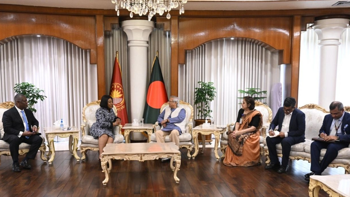 আসন্ন নির্বাচনে কমনওয়েলথের পূর্ণ সমর্থন চাই : প্রধান উপদেষ্টা