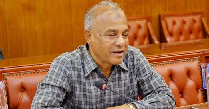 রাস্তার পাশে জ্বালানি তেল বিক্রি বন্ধ: স্বরাষ্ট্র উপদেষ্টা