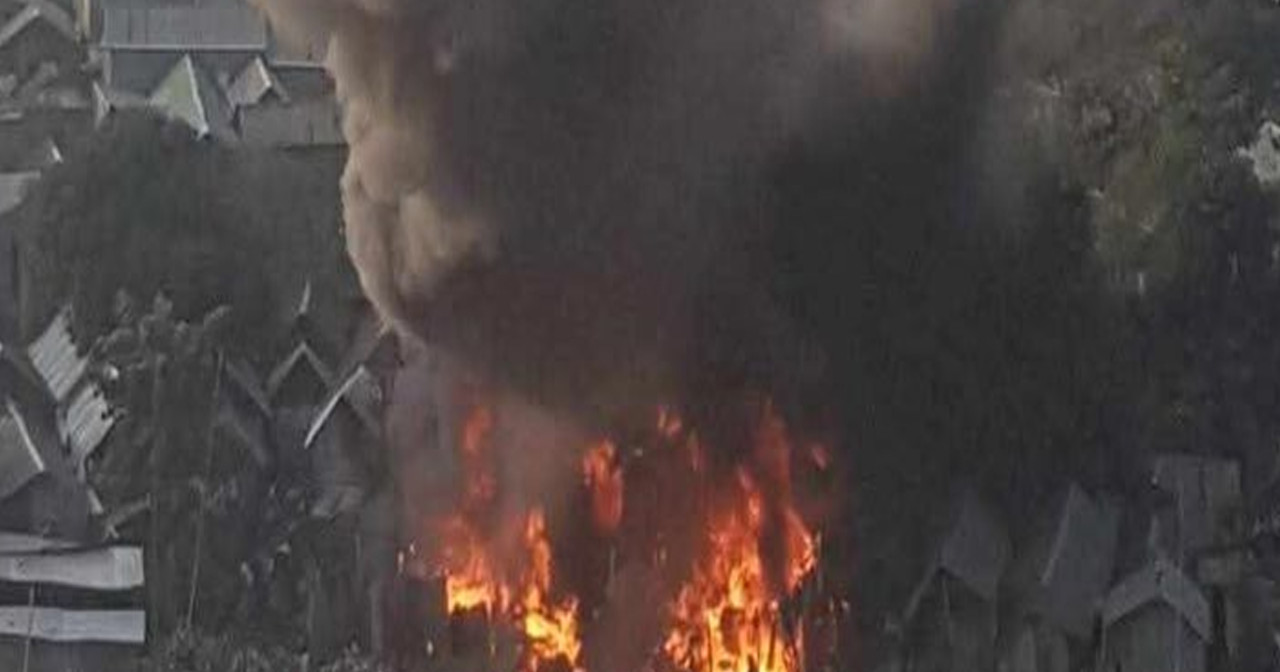 রাজধানীর কড়াইল বস্তিতে আগুন