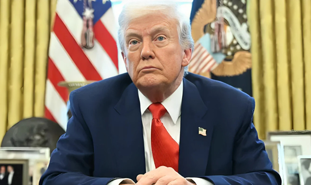 তৃতীয় বিশ্বের সব দেশ থেকে অভিবাসী নেওয়া বন্ধের ঘোষণা ট্রাম্পের