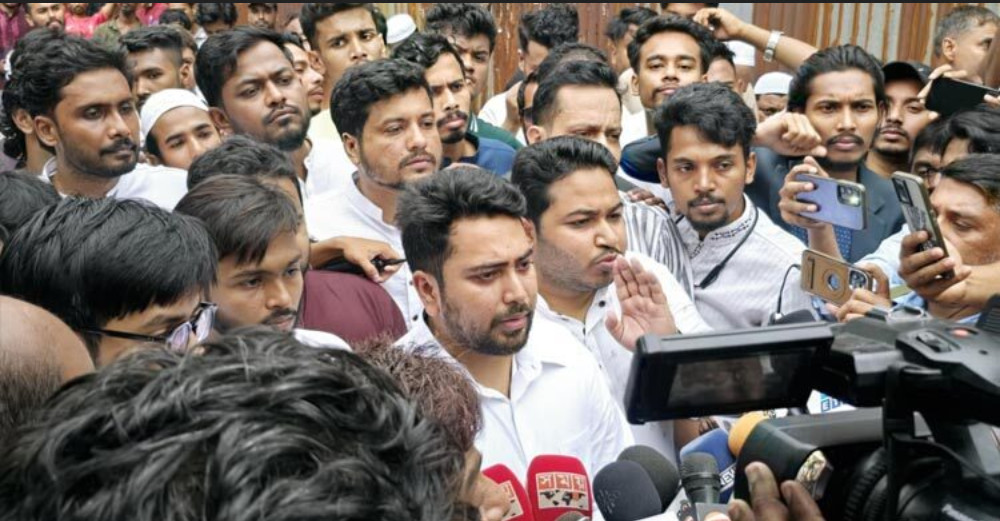 আমরা এককভাবে নির্বাচনের প্রস্তুতি নিচ্ছি : নাহিদ