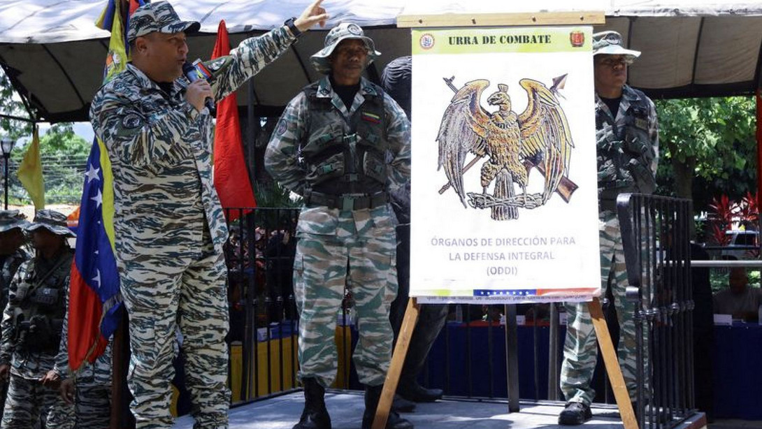 ভেনেজুয়েলায় সম্ভাব্য মার্কিন হামলা ঠেকাতে দেশটির গেরিলা যুদ্ধের প্রস্তুতি 