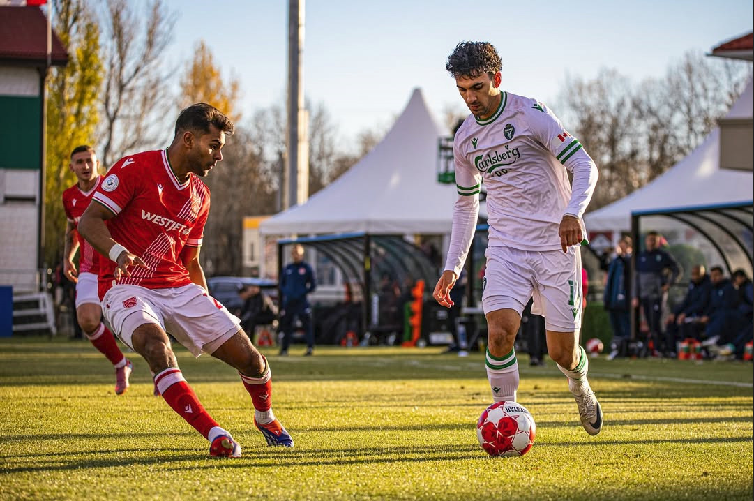 দলকে প্লে অফের ফাইনালে তুললেন শমিত