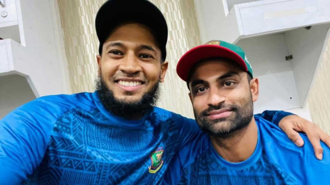 মুশফিকের প্রতি ভালোবাসা ও সম্মান দেখাতে বললেন তামিম