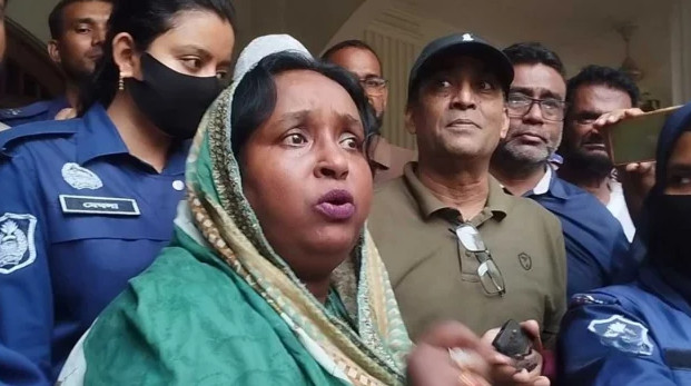 নতুন পাঁচ মামলায় শ্যোন অ্যারেস্ট সাবেক মেয়র আইভী