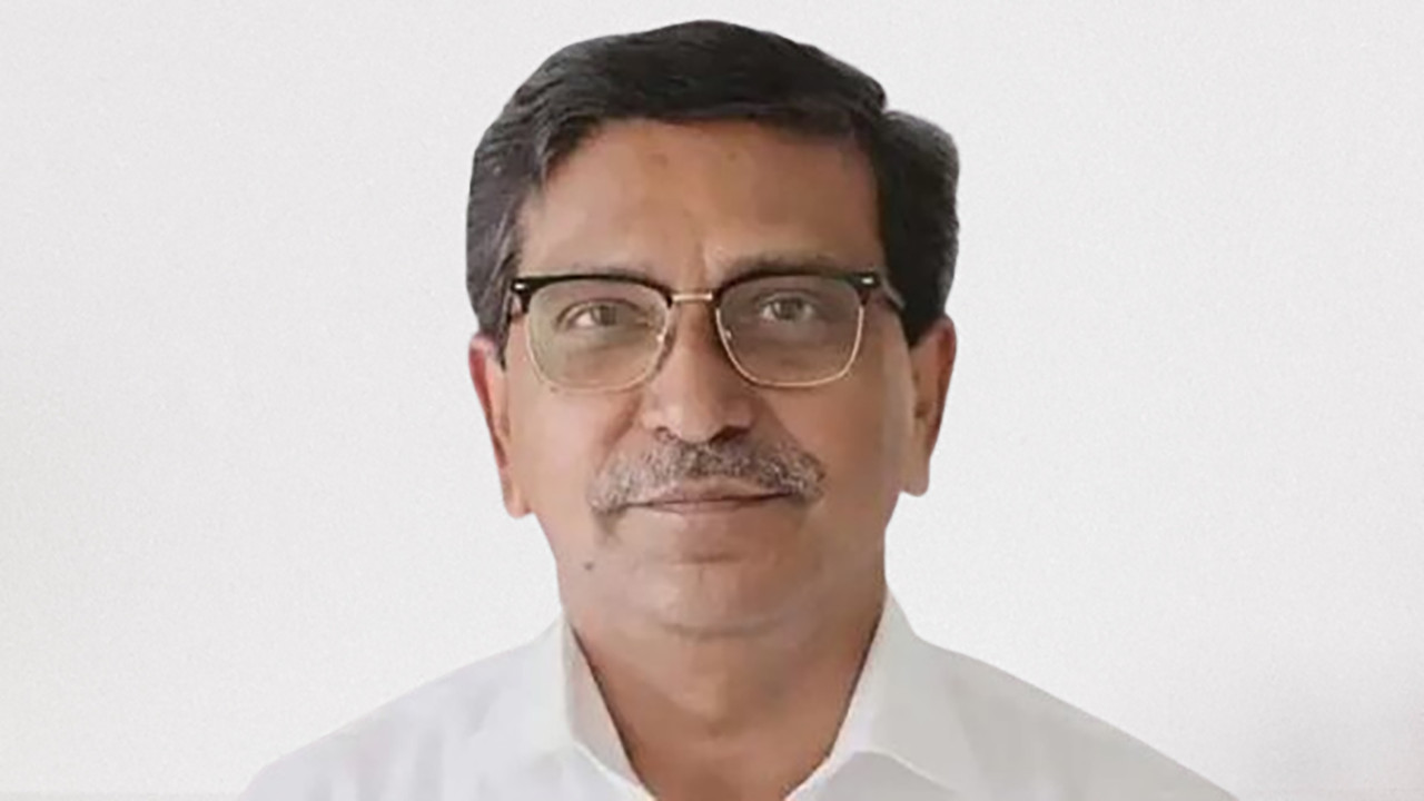 ৮ ডিসেম্বর শুরু হবে হানিফসহ চার জনের বিরুদ্ধে সাক্ষ্যগ্রহণ