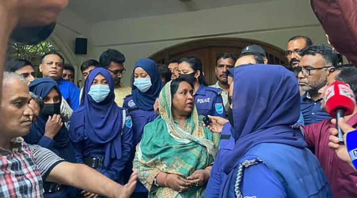 আইভীর পাঁচ মামলার গ্রেফতার শুনানি পিছিয়েছেন আদালত