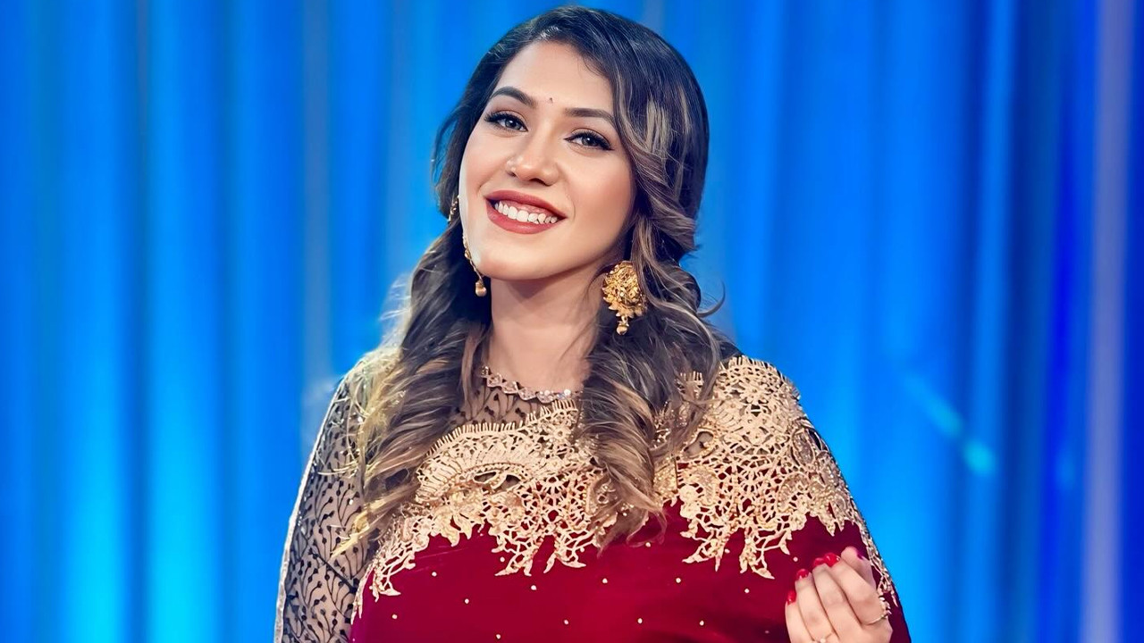 বিয়ে করলেন কণ্ঠশিল্পী পূজা