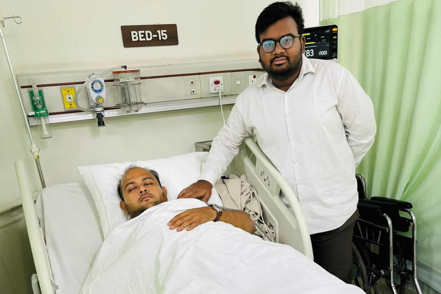 ভূমিকম্পে সিঁড়ি থেকে নামতে গিয়ে পা ভাঙলো ঢাবি ছাত্রদল নেতা হামিমের