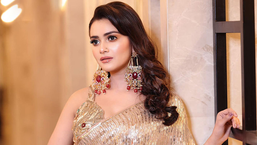 ভারতীয় প্রযোজকের অর্থ আত্মসাতের অভিযোগে যা বললেন তানজিন তিশা