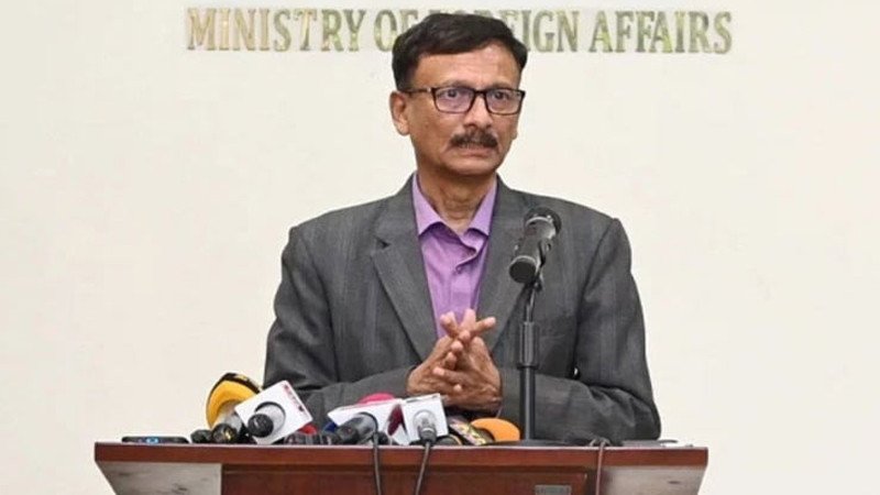 শেখ হাসিনাকে ফেরত চেয়ে দিল্লিকে লেখা চিঠির জবাব এখনও আসেনি: পররাষ্ট্র উপদেষ্টা