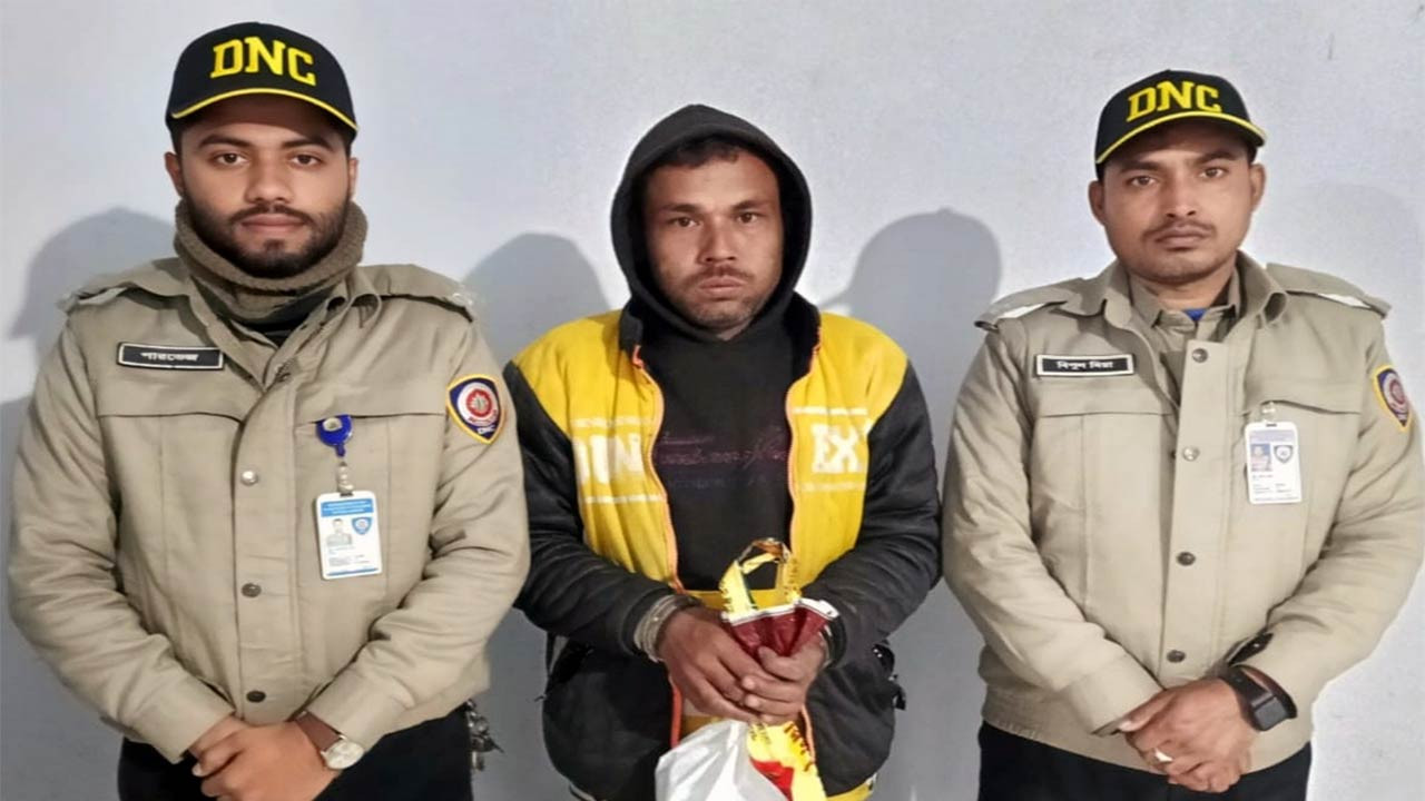 বগুড়ার আদমদীঘিতে গাঁজাসহ একজন গ্রেফতার