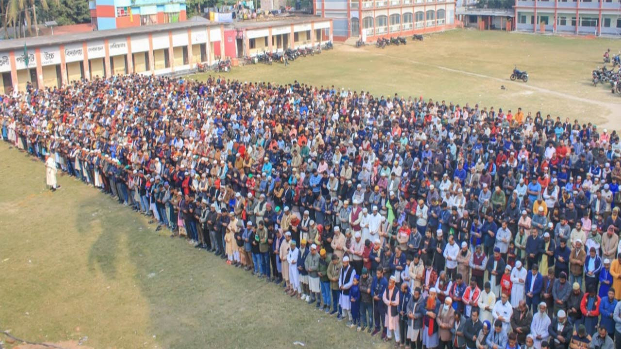 বগুড়ার গাবতলীতে খালেদা জিয়ার গায়েবানা জানাজা অনুষ্ঠিত