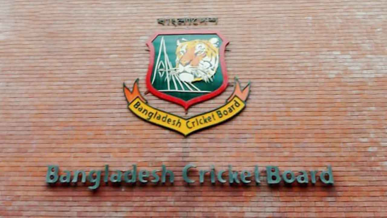 জাহানারার যৌন হয়রানির অভিযোগ তদন্ত কমিটির সময় আবার বাড়লো