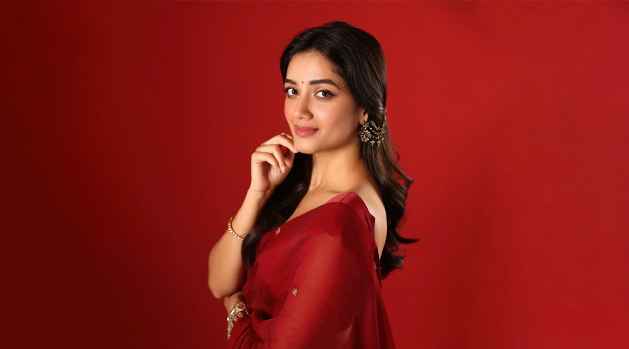 ক্যারিয়ারের শুরুতেই কঠিন সময় পার করছেন ভাগ্যশ্রী