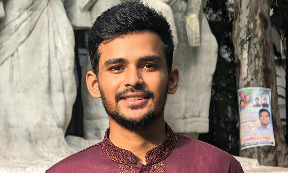 কোনো দলে নয়, স্বতন্ত্র লড়বেন আসিফ মাহমুদ